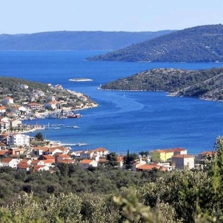 Apartment Del Mar Vinišće المظهر الخارجي الصورة