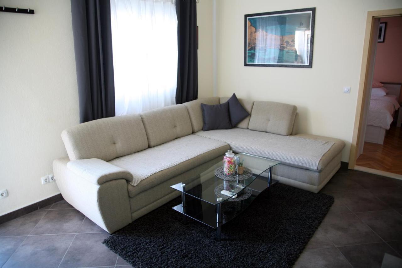 Apartment Del Mar Vinišće المظهر الخارجي الصورة